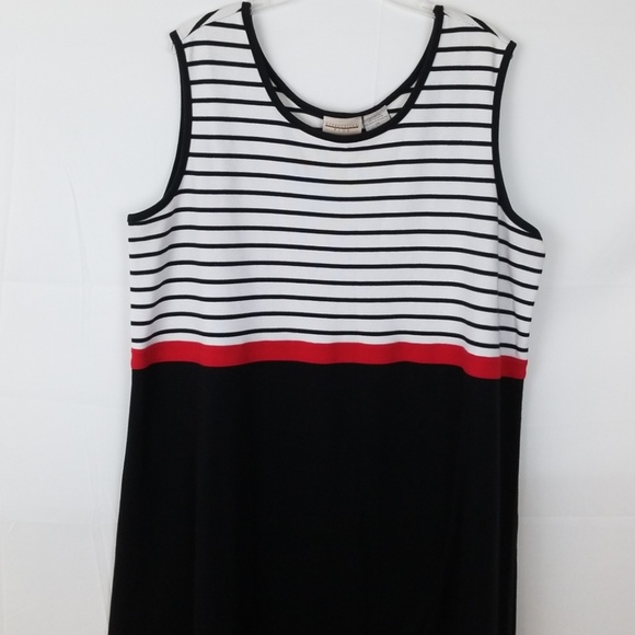 EXPRESSION PLUS DRESS - Picture 2 of 6